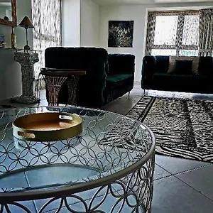 شقة Luxury In Marina, دبي