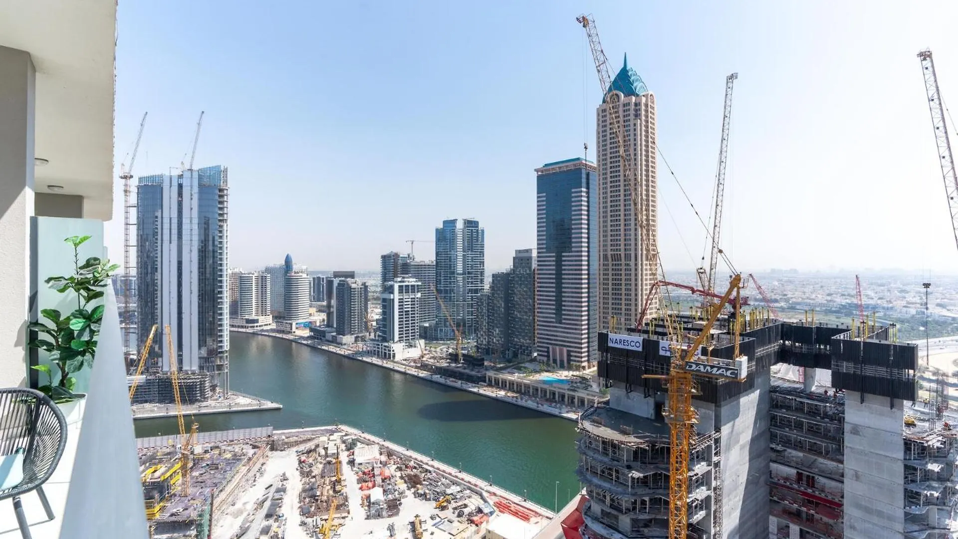 Sleek & Modern 1-Bed In Zada Tower Business Bay Apartment Dubai